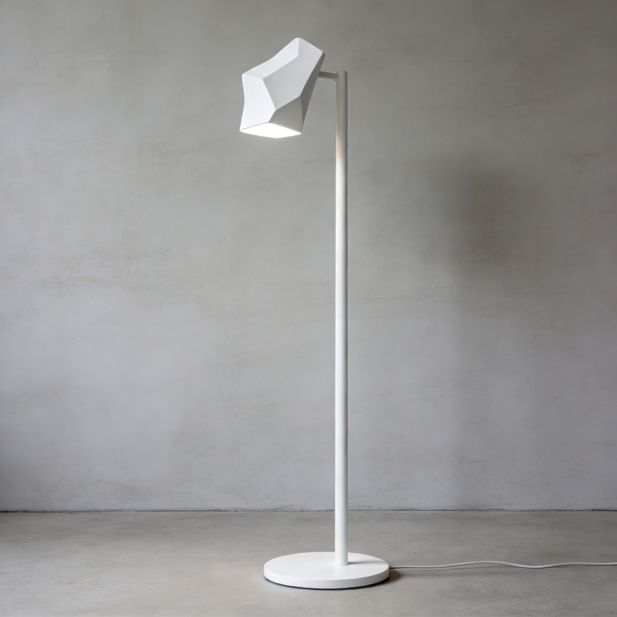 Marble Gold Tischlampe - Marmor Luxuriös Design auf weißem Hintergrund