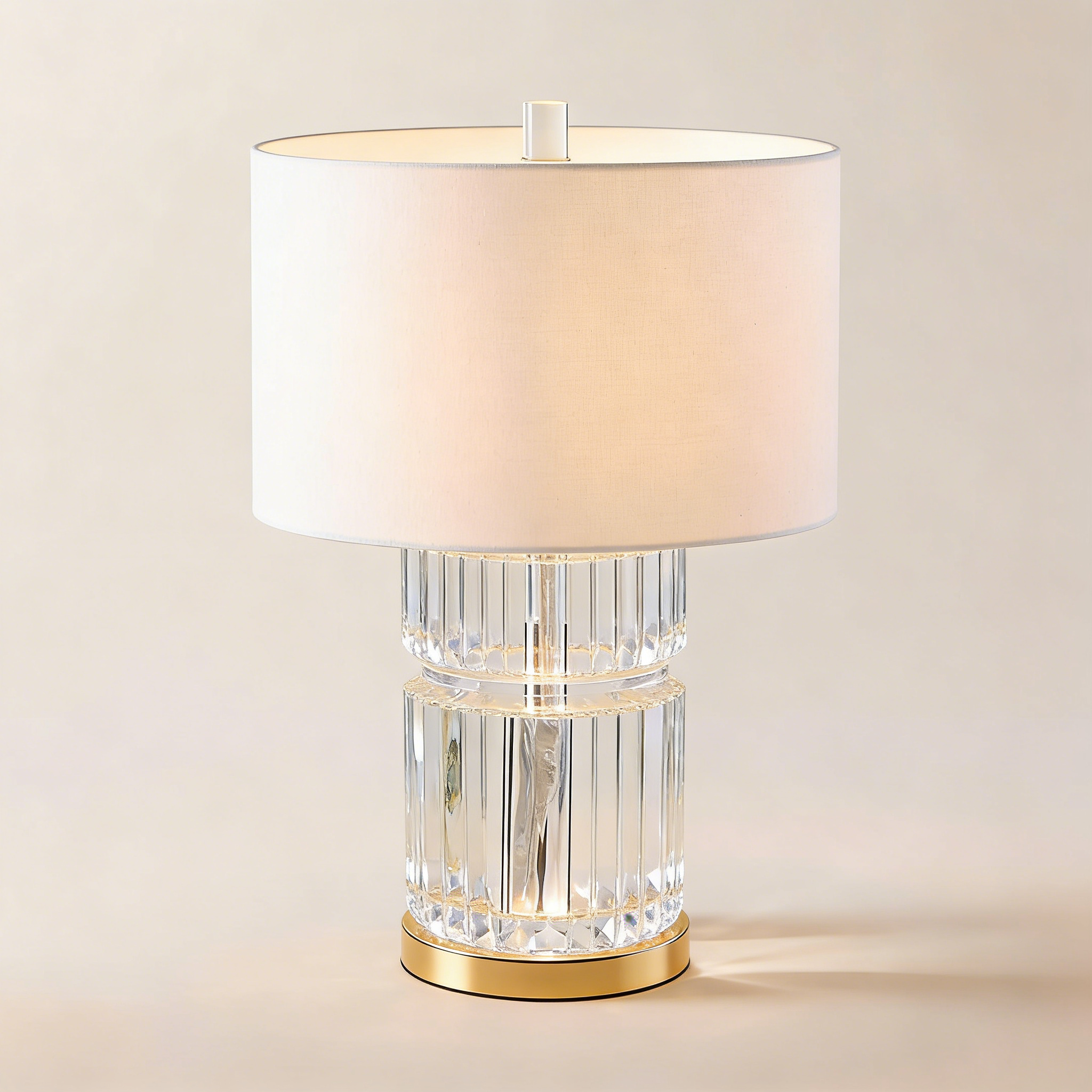 Wooden Ring Deckenleuchte - Holz Nordisch Design auf weißem Hintergrund